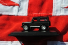 images/productimages/small/Land Rover Defender 90 Station Wagon Santorini Black Oxford 76LRDF006 voor.jpg